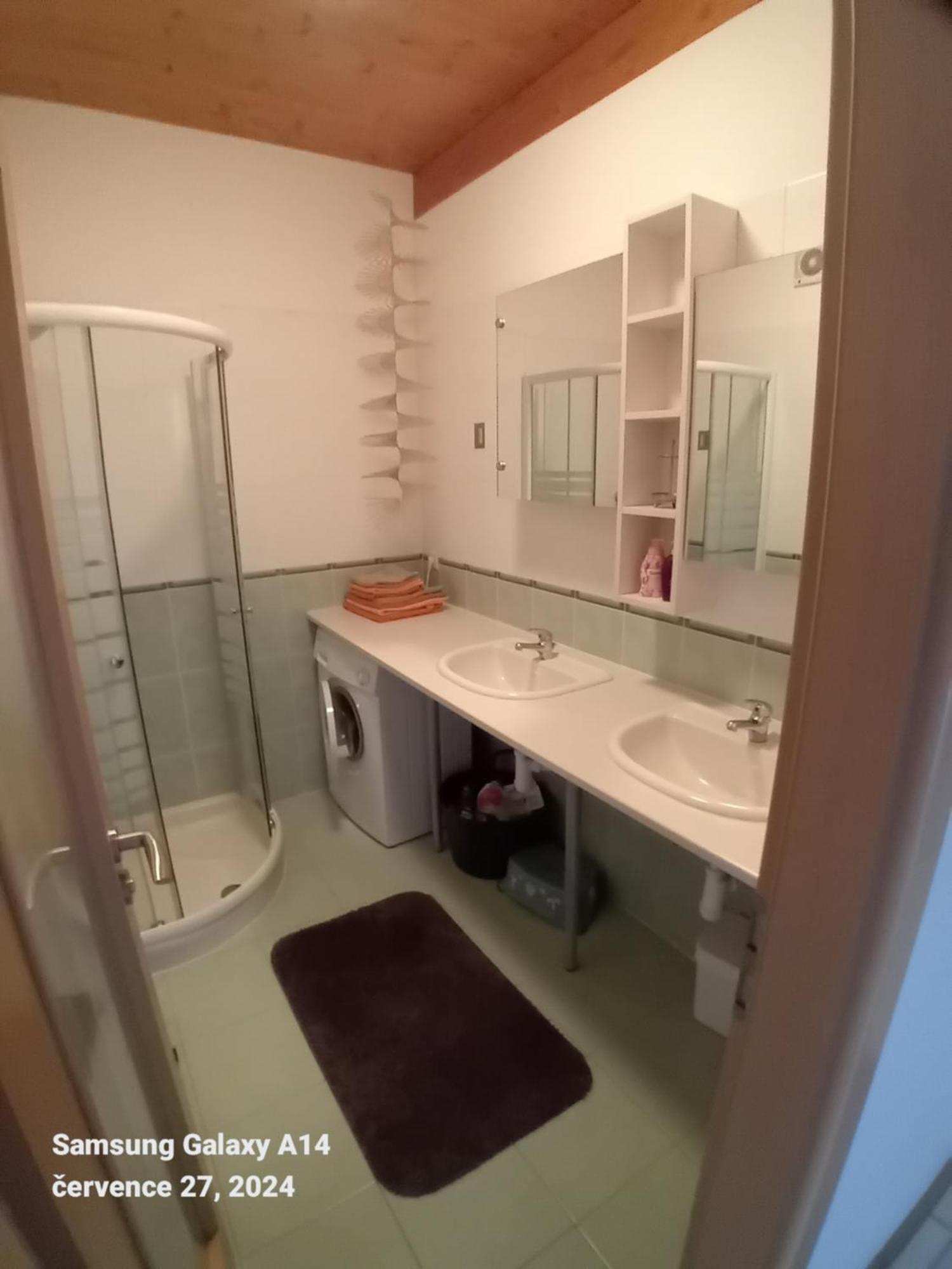 Apartman Lipno A12 Lipno nad Vltavou Buitenkant foto